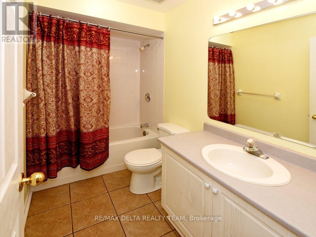 138 Montana Way, Ottawa, Ontario  K2J 4M4 - Photo 19 - X12450696