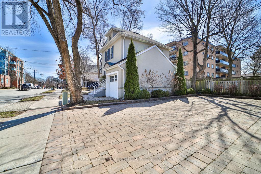 128 Chisholm Street, Oakville, Ontario  L6K 3J2 - Photo 45 - W12450622