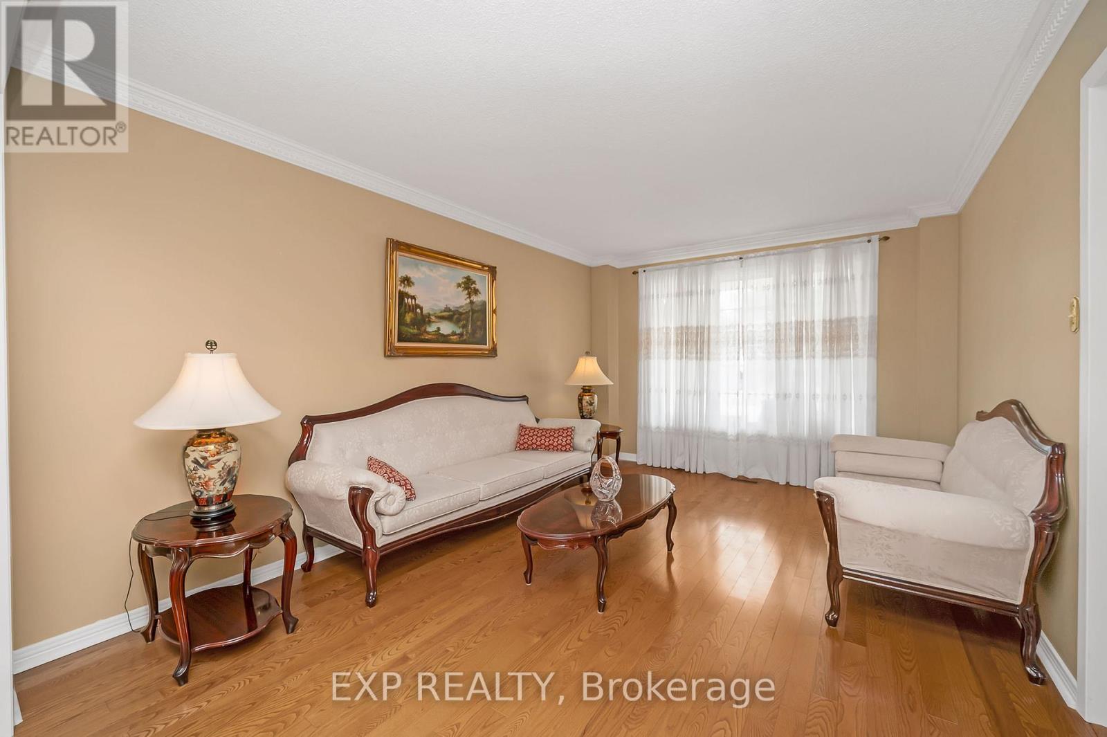 44 Wexford Road, Brampton, Ontario  L6Z 2W3 - Photo 8 - W12450634