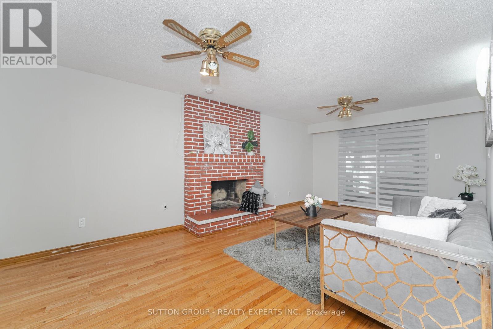 3783 Keenan Crescent, Mississauga (Malton), Ontario  L4T 3M1 - Photo 28 - W12450642