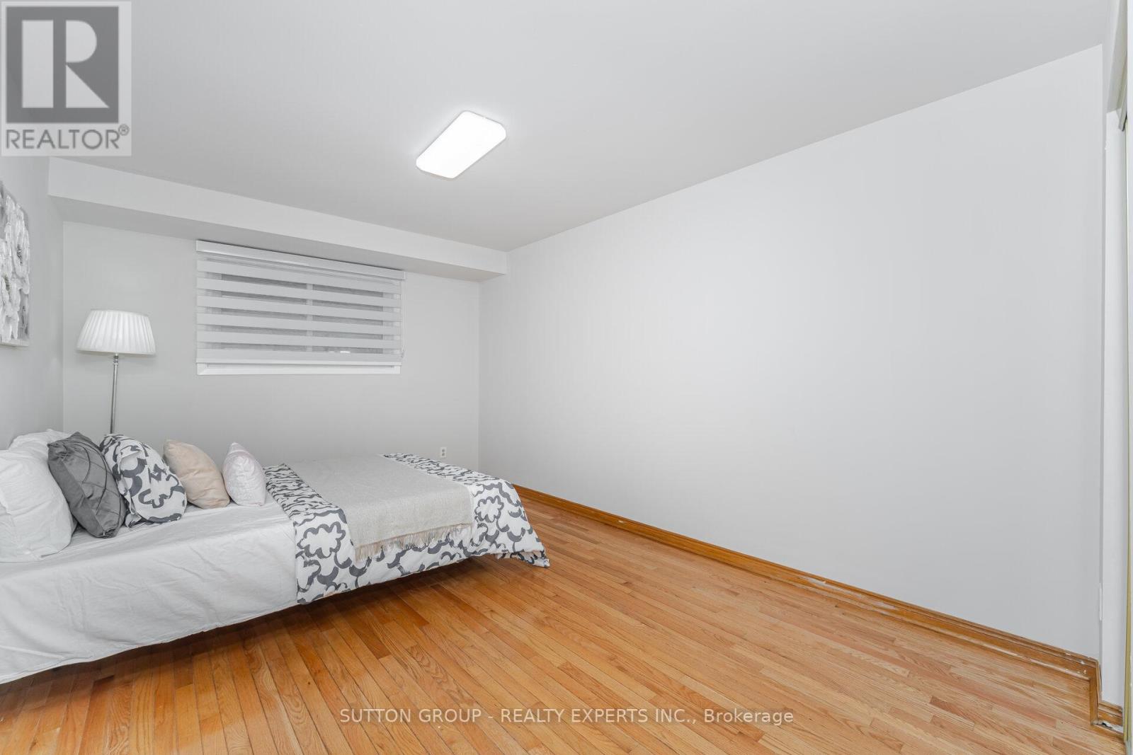 3783 Keenan Crescent, Mississauga (Malton), Ontario  L4T 3M1 - Photo 30 - W12450642