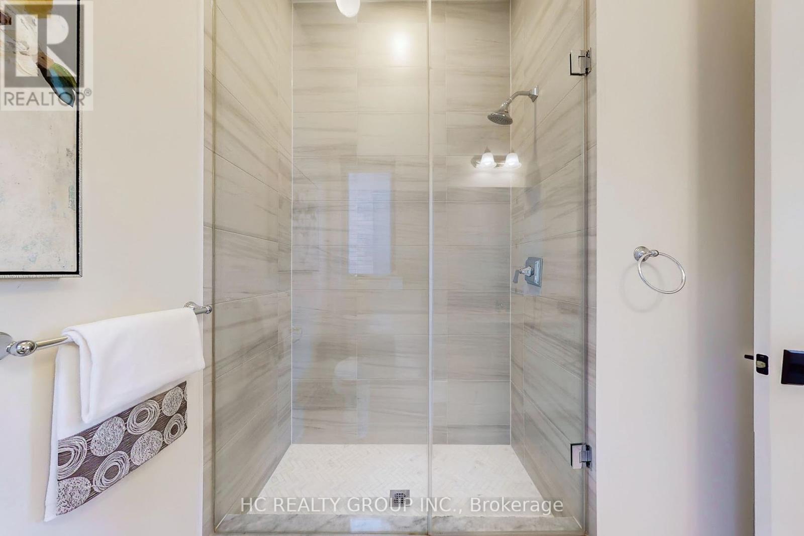 356 Touch Gold Crescent, Aurora, Ontario  L4G 3X4 - Photo 40 - N12450591