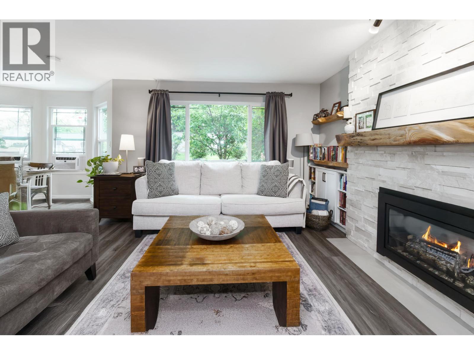 23508 Tamarack Lane, Maple Ridge, British Columbia  V2W 1A9 - Photo 14 - R3056167