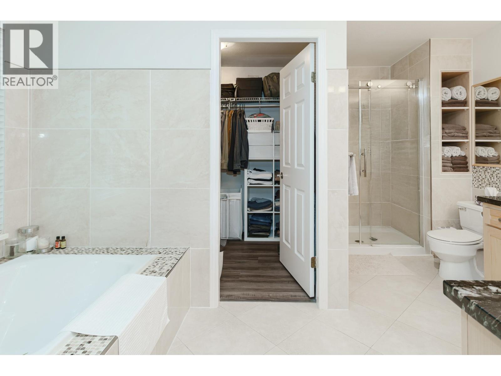 23508 Tamarack Lane, Maple Ridge, British Columbia  V2W 1A9 - Photo 19 - R3056167