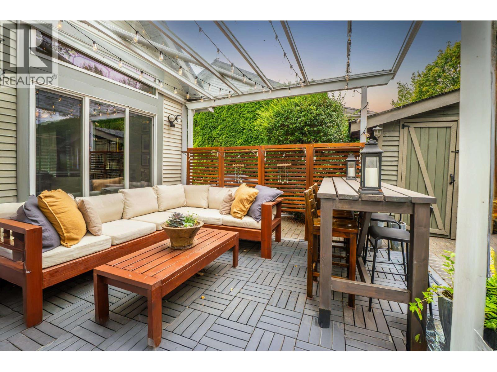 23508 Tamarack Lane, Maple Ridge, British Columbia  V2W 1A9 - Photo 13 - R3056167