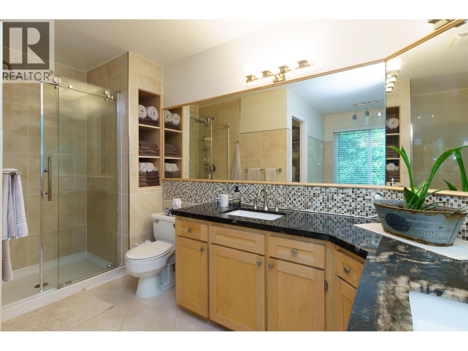 23508 Tamarack Lane, Maple Ridge, British Columbia  V2W 1A9 - Photo 20 - R3056167