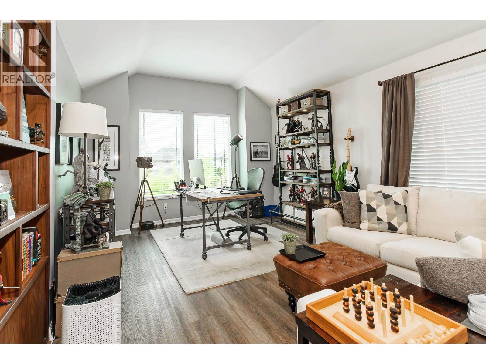23508 Tamarack Lane, Maple Ridge, British Columbia  V2W 1A9 - Photo 4 - R3056167