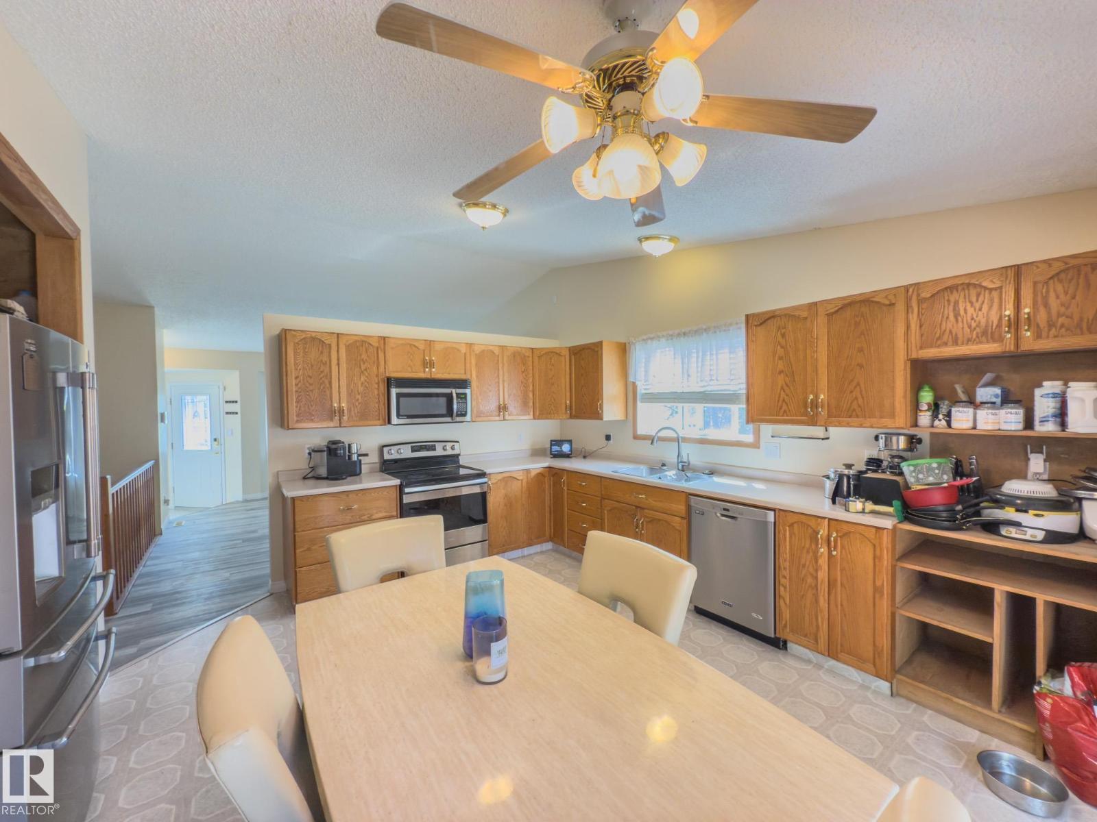 5210 50 St, Cold Lake, Alberta  T9M 1C9 - Photo 14 - E4461217