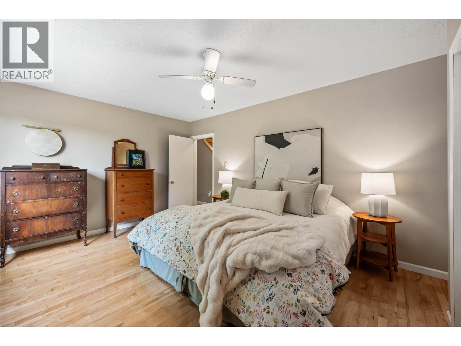 935 Stardale Avenue, Coquitlam, British Columbia  V3J 4W1 - Photo 11 - R3056184