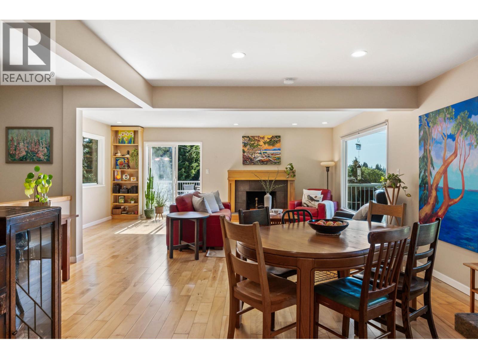 935 Stardale Avenue, Coquitlam, British Columbia  V3J 4W1 - Photo 5 - R3056184