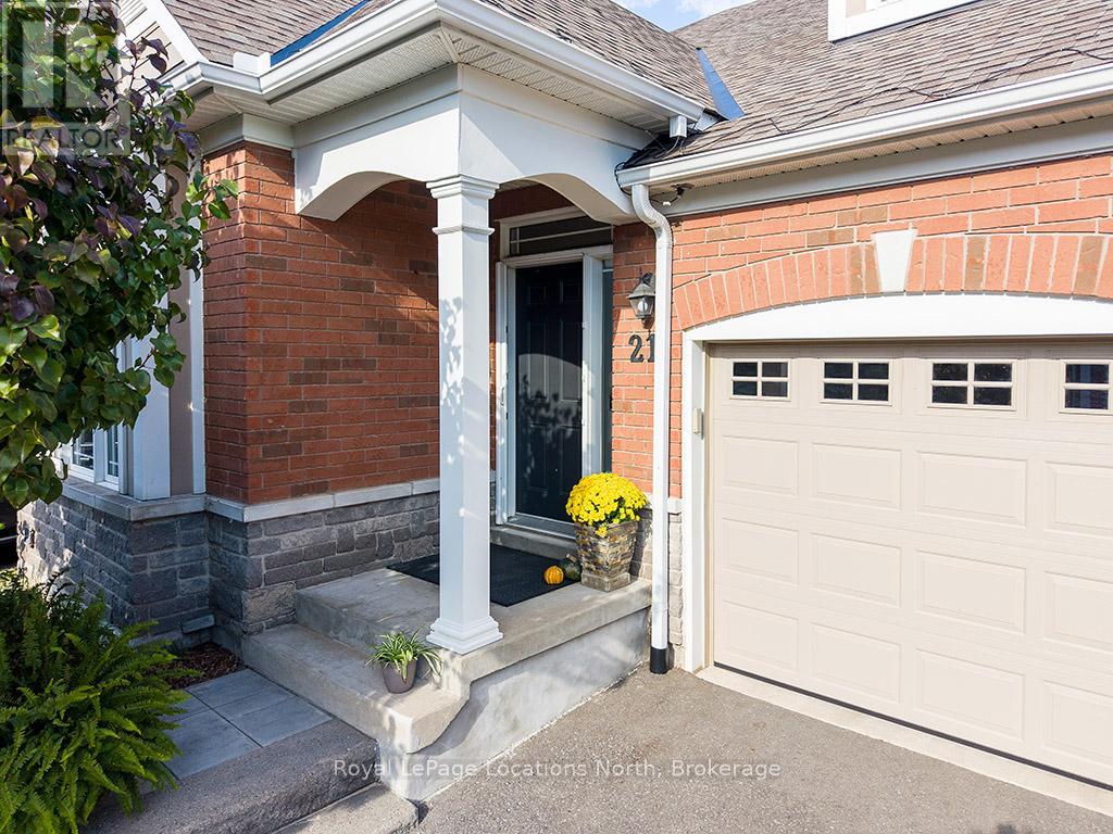 21 Waterside Lane, Collingwood, Ontario  L9Y 0E8 - Photo 3 - S12450700