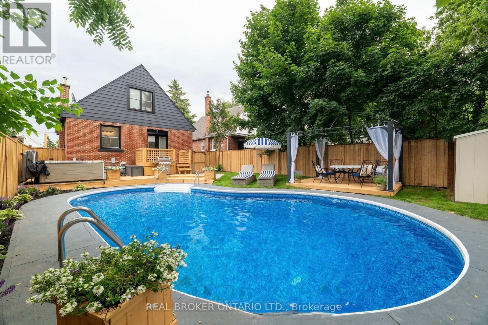 Basement - 220 Holmesdale Avenue S, Hamilton, Ontario  L8K 3M7 - Photo 15 - X12450623