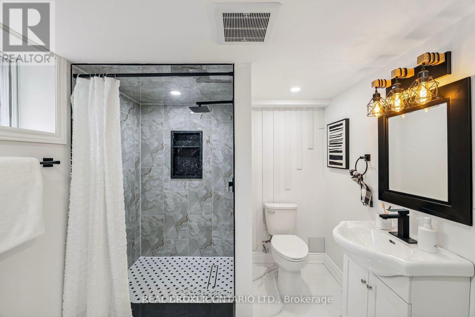 Basement - 220 Holmesdale Avenue S, Hamilton, Ontario  L8K 3M7 - Photo 6 - X12450623