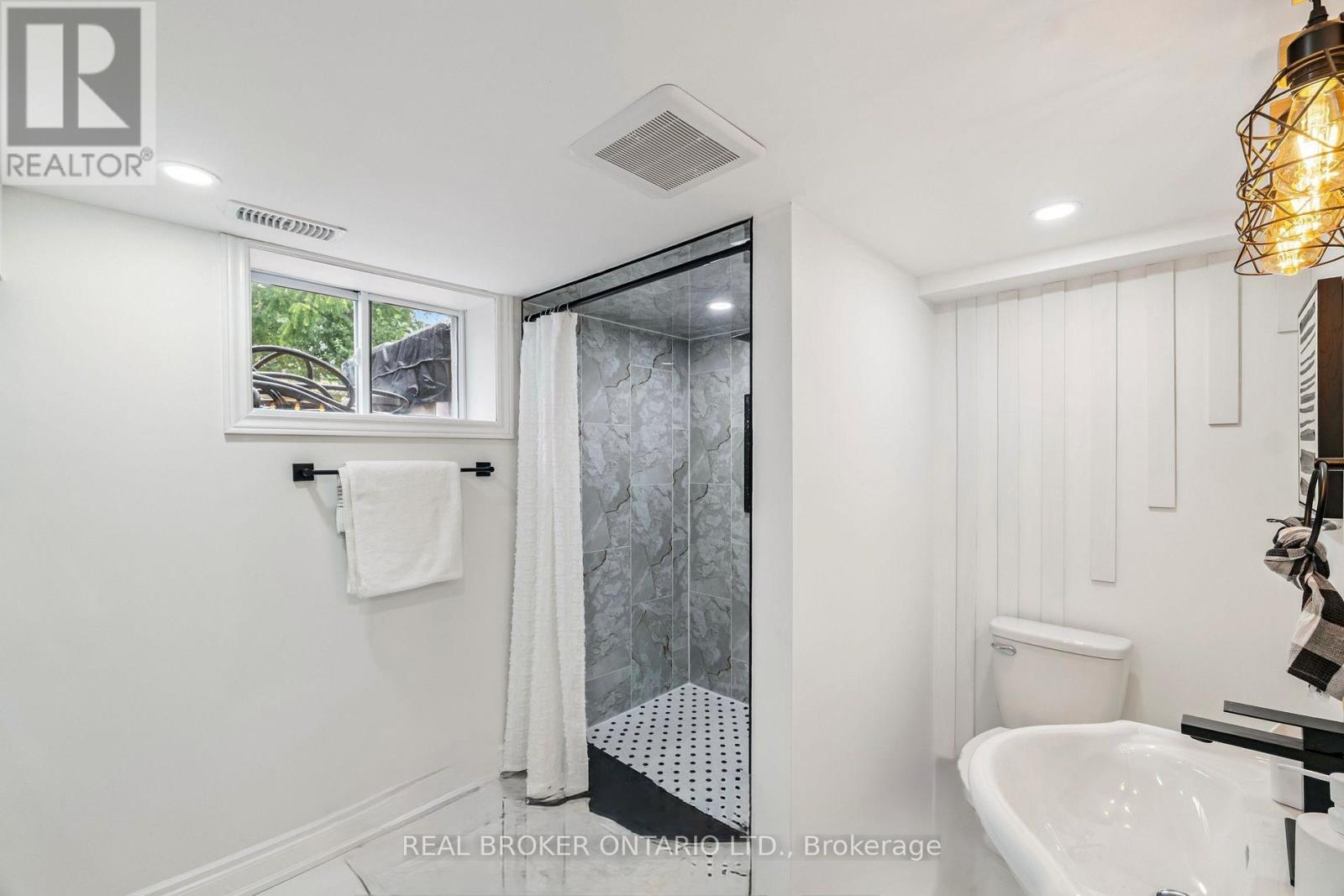 Basement - 220 Holmesdale Avenue S, Hamilton, Ontario  L8K 3M7 - Photo 7 - X12450623