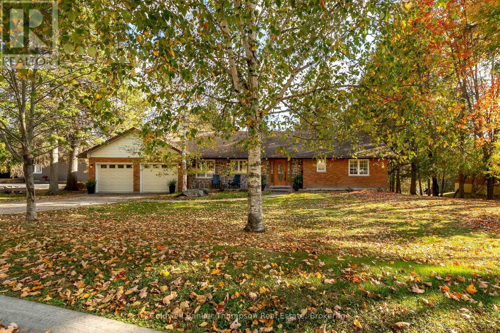 281 Echo Bay Road, Huntsville, Ontario  P1H 1R4 - Photo 3 - X12450652