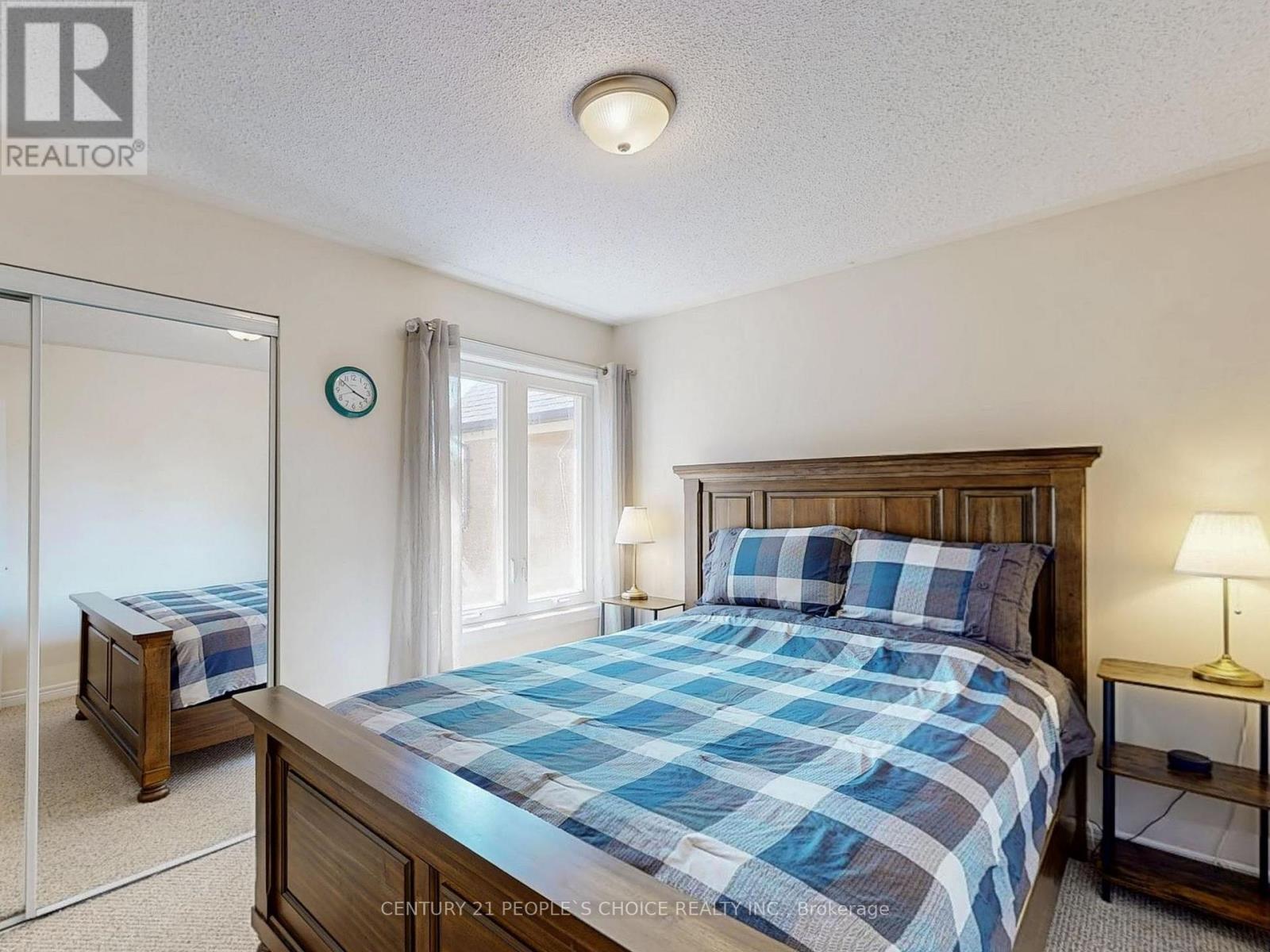 5731 Mersey Street, Mississauga, Ontario  L5V 1V7 - Photo 31 - W12449744