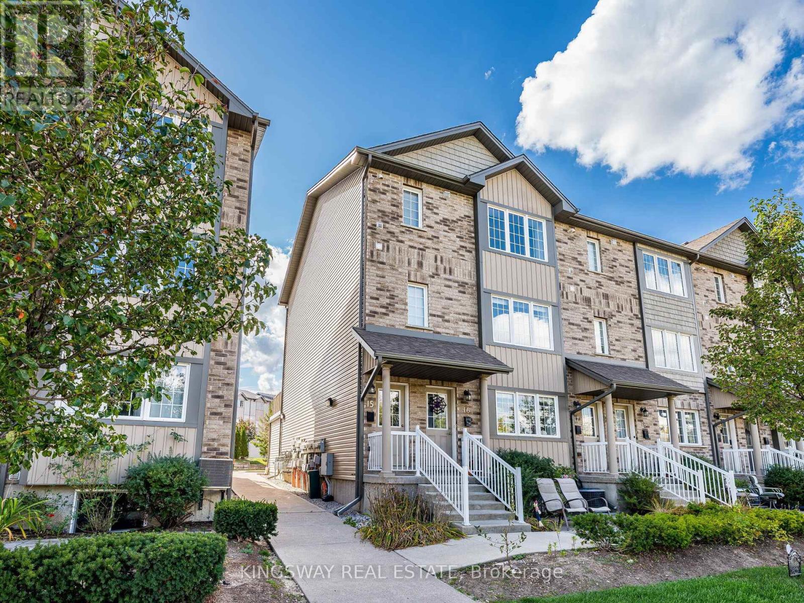 15 - 275 Old Huron Road E, Kitchener, Ontario  N2R 1P9 - Photo 2 - X12405205