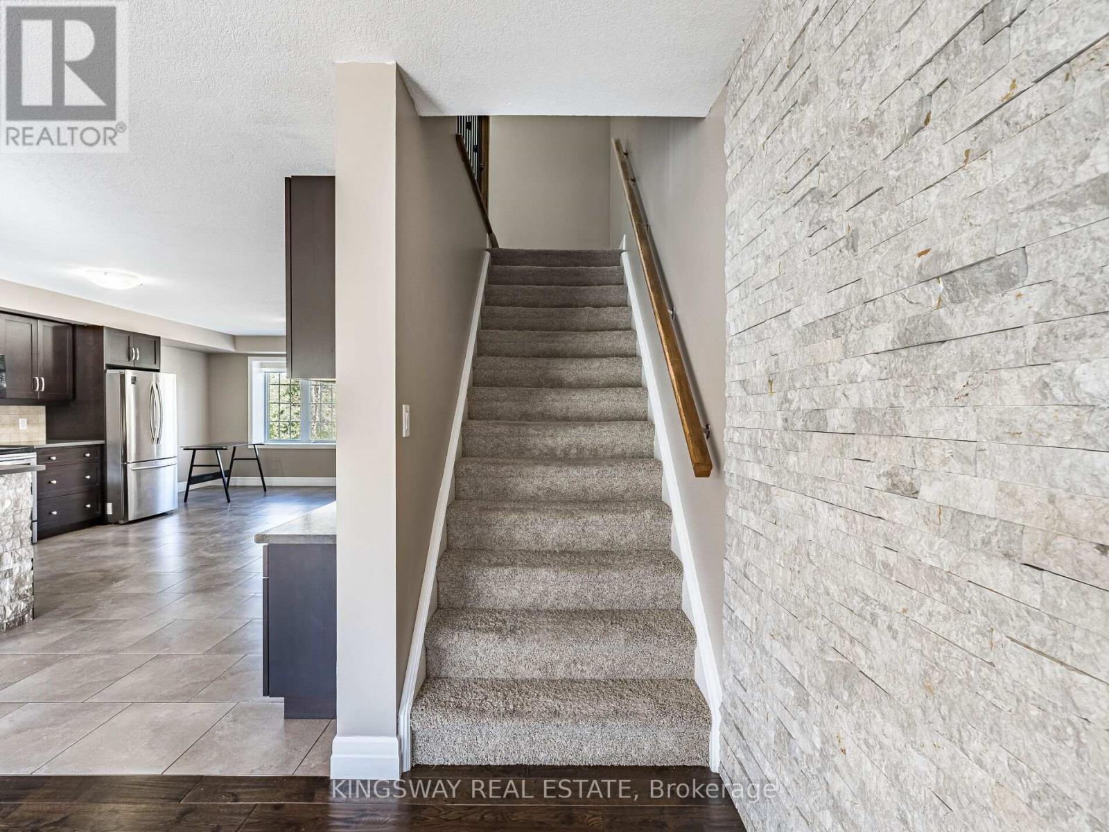 15 - 275 Old Huron Road E, Kitchener, Ontario  N2R 1P9 - Photo 25 - X12405205
