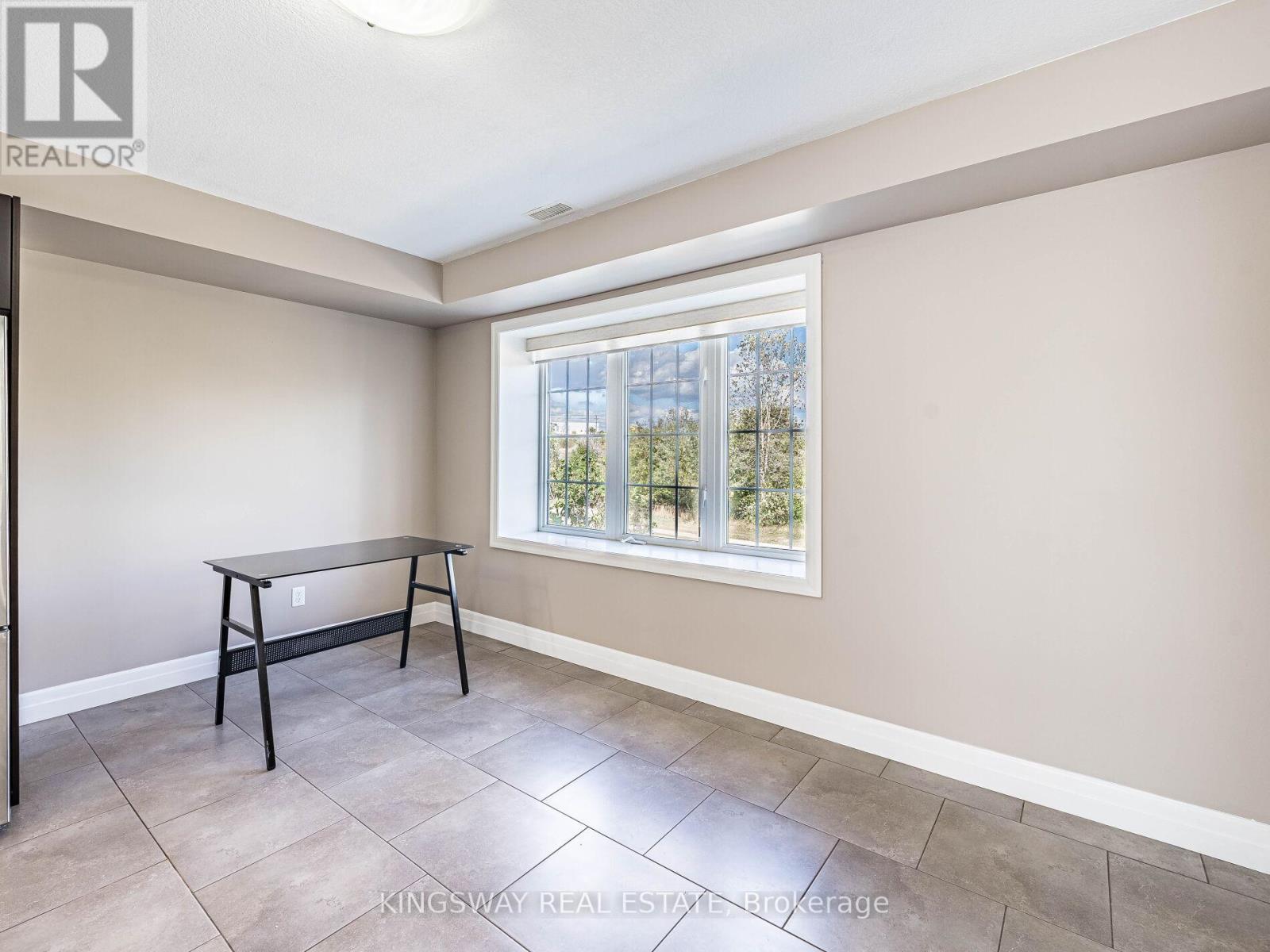 15 - 275 Old Huron Road E, Kitchener, Ontario  N2R 1P9 - Photo 9 - X12405205