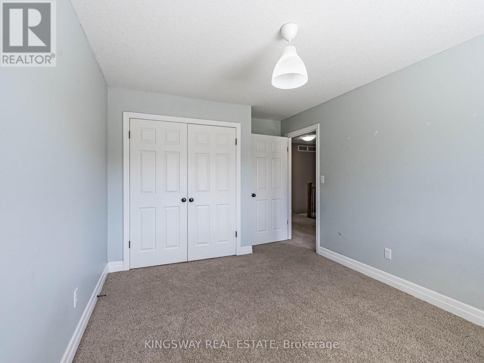 15 - 275 Old Huron Road E, Kitchener, Ontario  N2R 1P9 - Photo 28 - X12405205