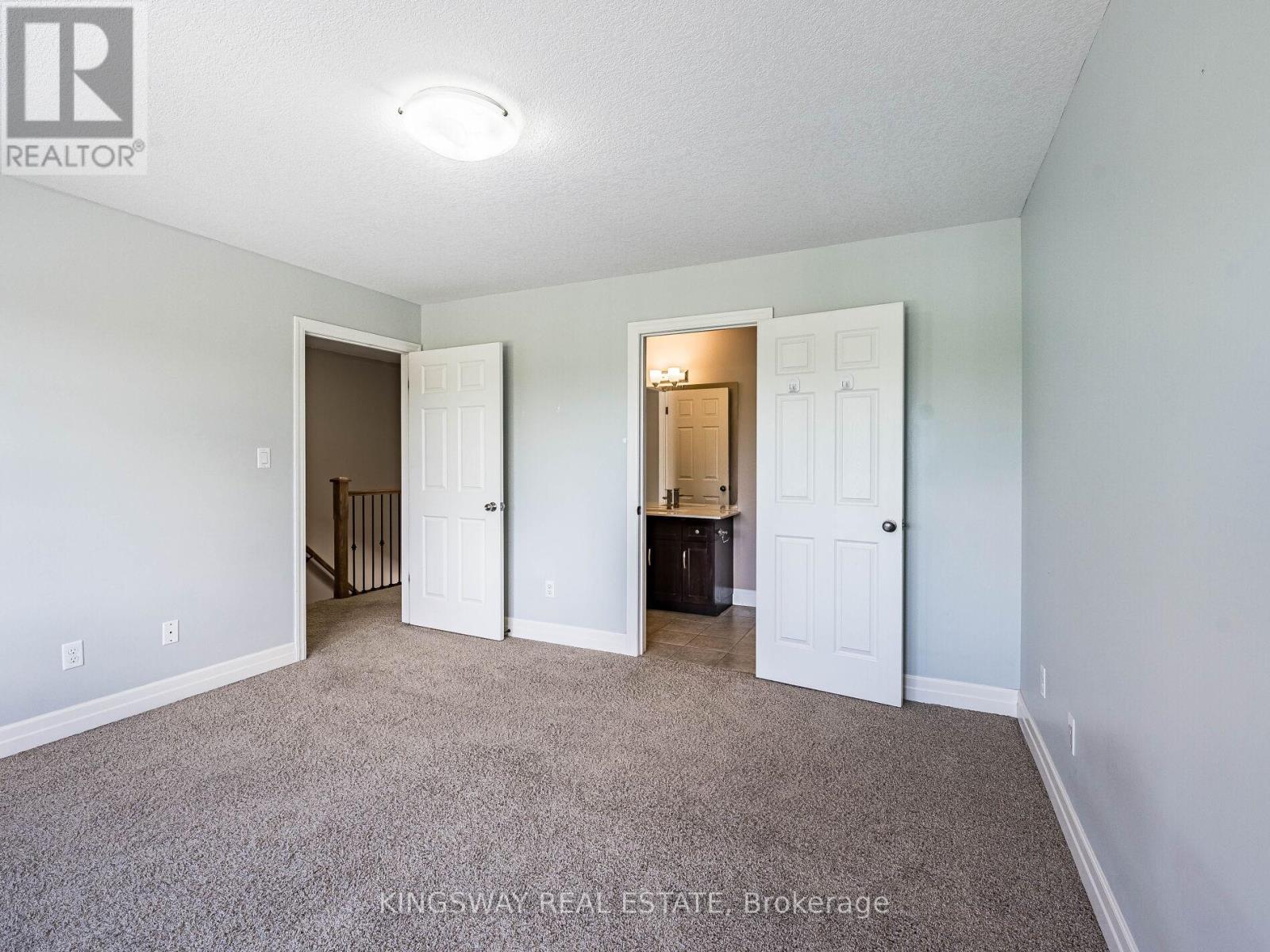 15 - 275 Old Huron Road E, Kitchener, Ontario  N2R 1P9 - Photo 35 - X12405205