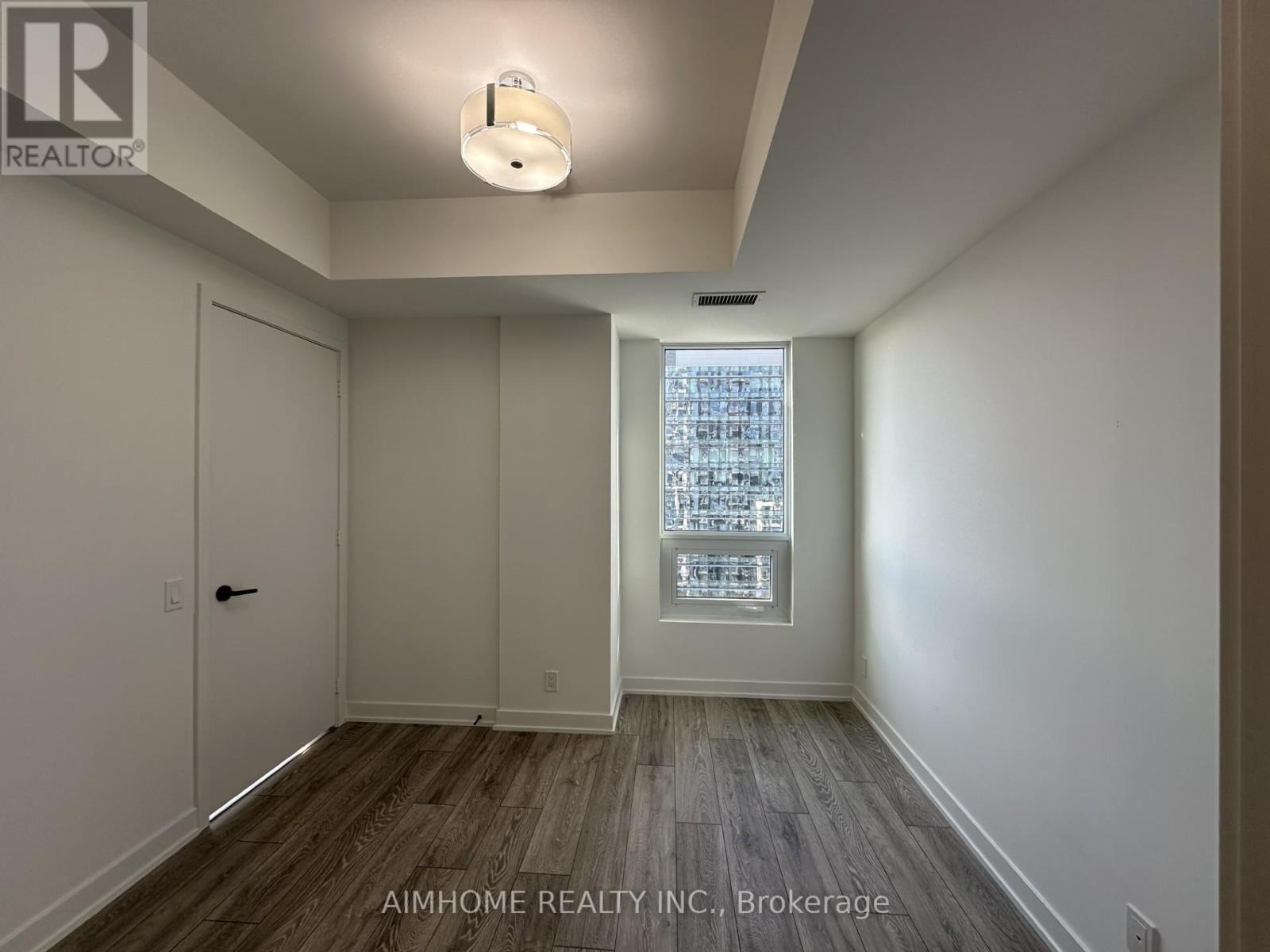 1721 - 108 Peter Street, Toronto, Ontario  M5V 0W2 - Photo 10 - C12450650