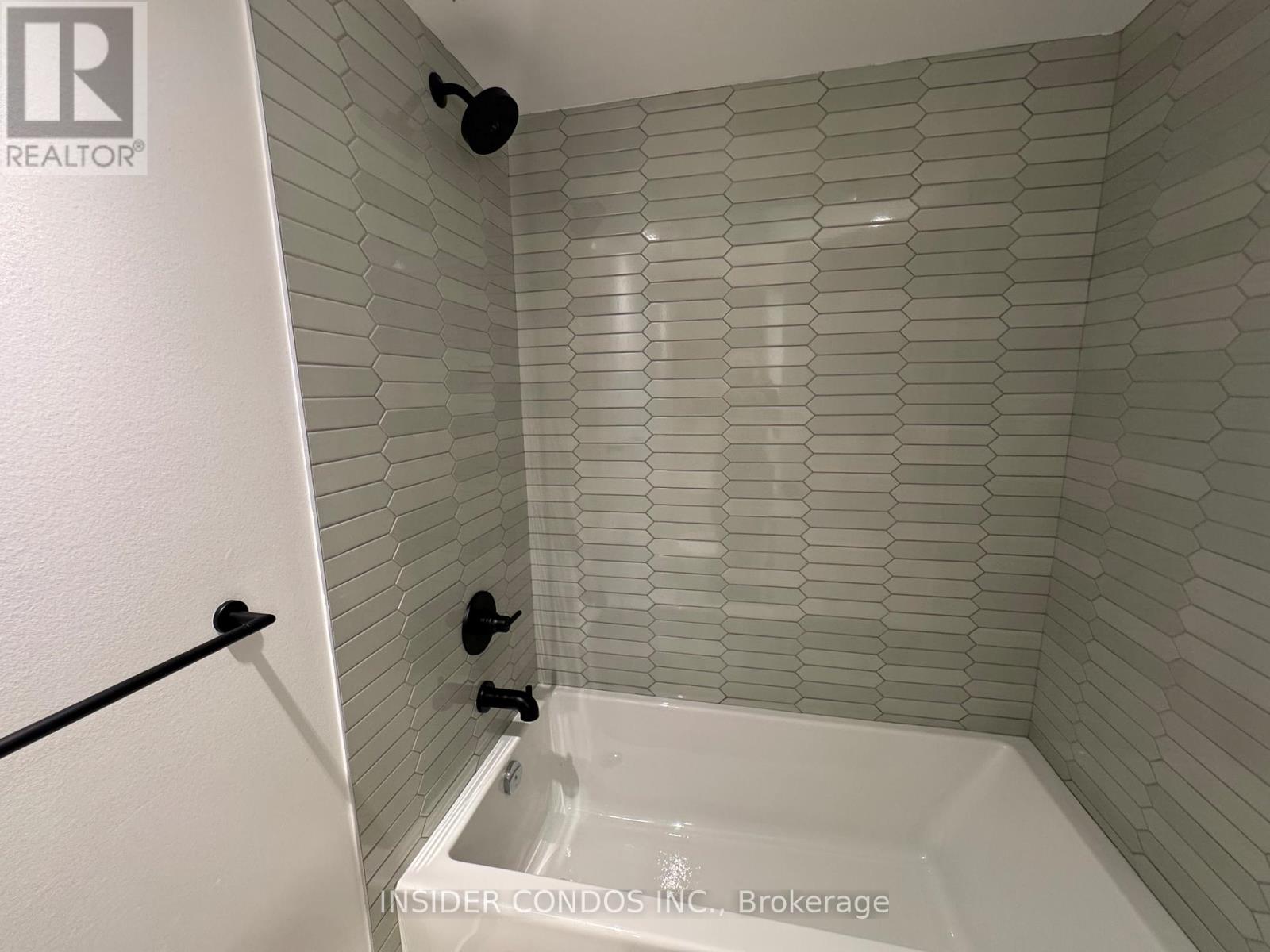 602 - 5 Lakeview Avenue, Toronto, Ontario  M6J 0H3 - Photo 6 - C12450681