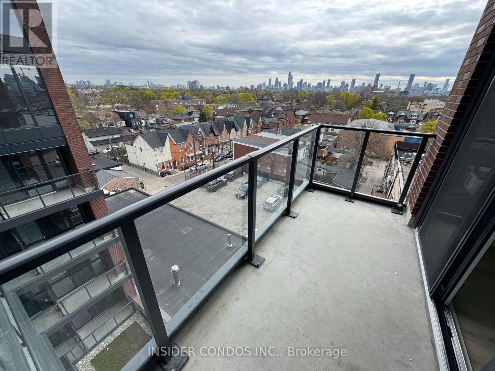 602 - 5 Lakeview Avenue, Toronto, Ontario  M6J 0H3 - Photo 8 - C12450681