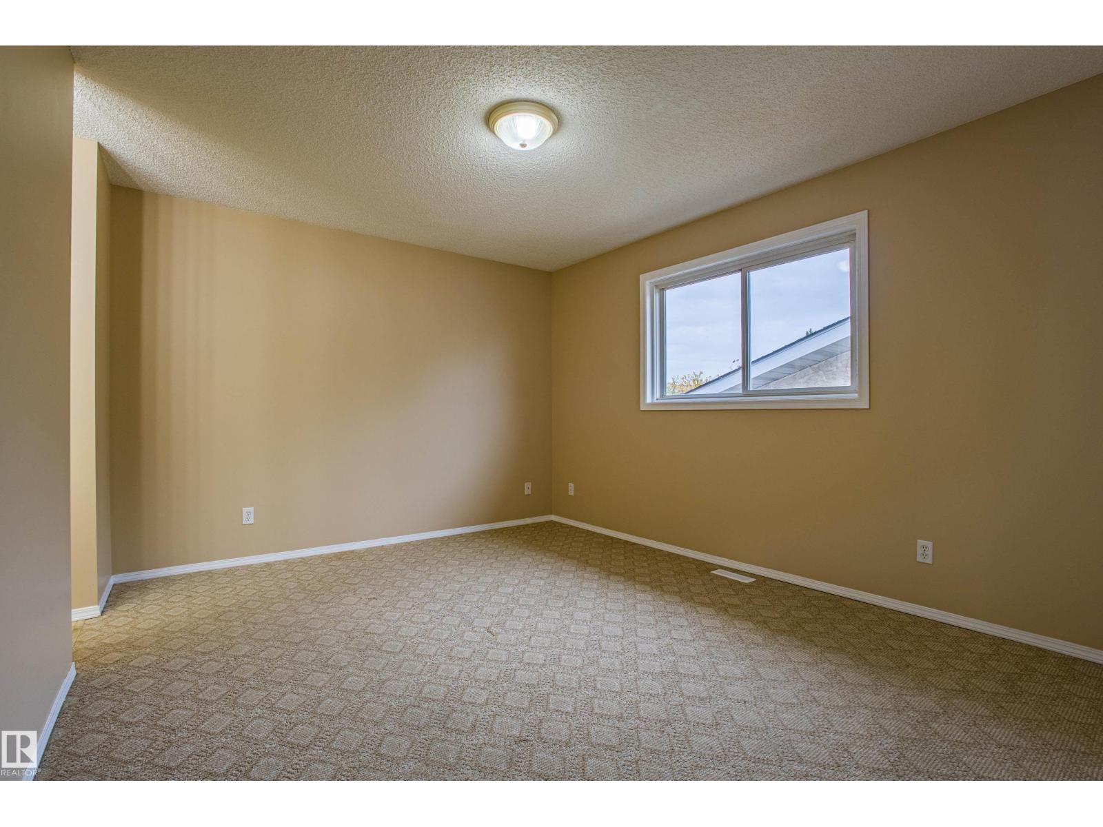 3835 47 St Nw Nw, Edmonton, Alberta  T6L 5B3 - Photo 22 - E4461220