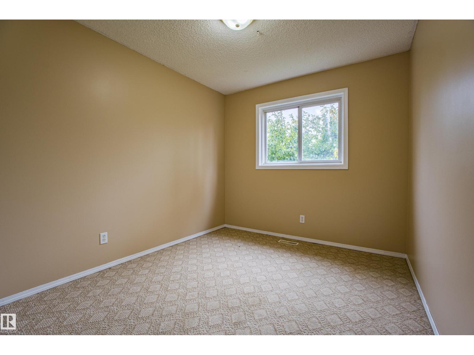 3835 47 St Nw Nw, Edmonton, Alberta  T6L 5B3 - Photo 29 - E4461220