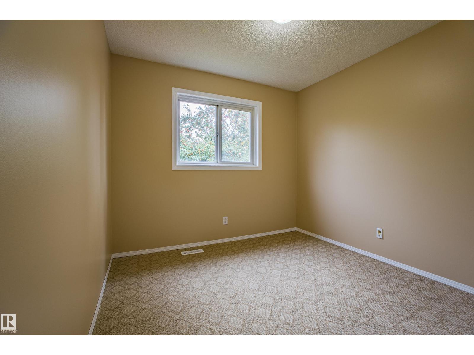 3835 47 St Nw Nw, Edmonton, Alberta  T6L 5B3 - Photo 31 - E4461220