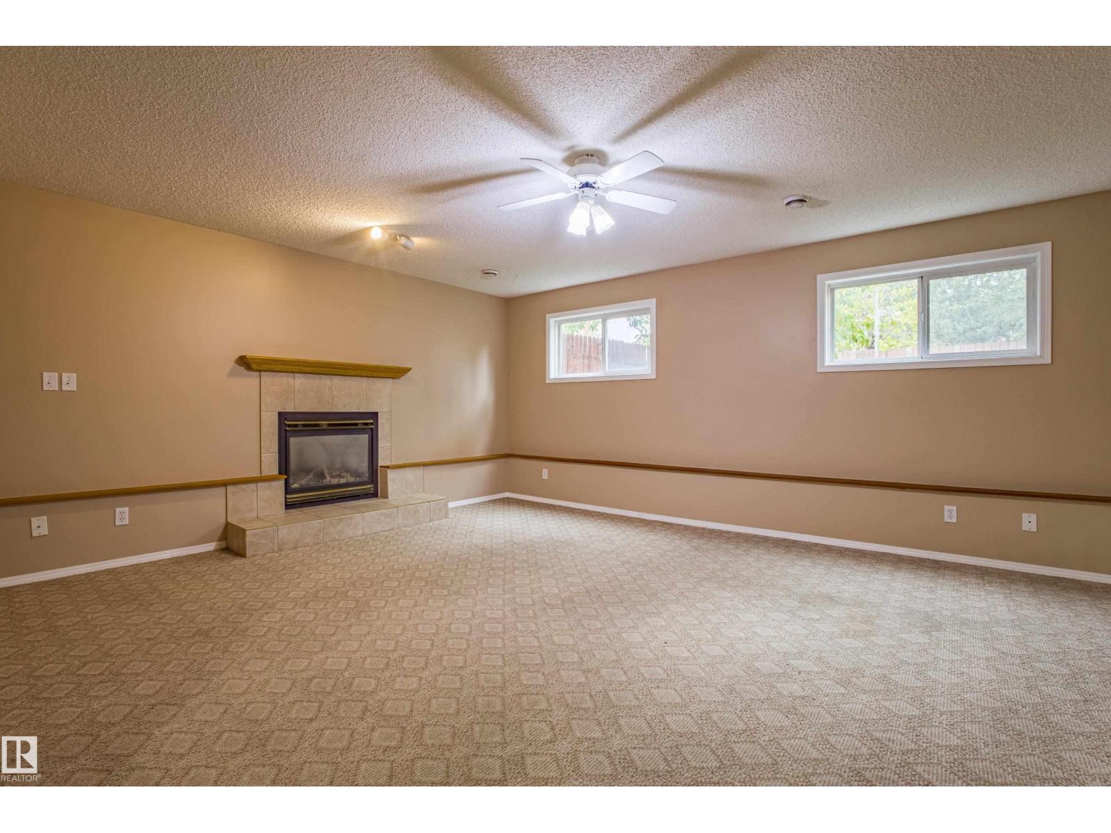 3835 47 St Nw Nw, Edmonton, Alberta  T6L 5B3 - Photo 35 - E4461220