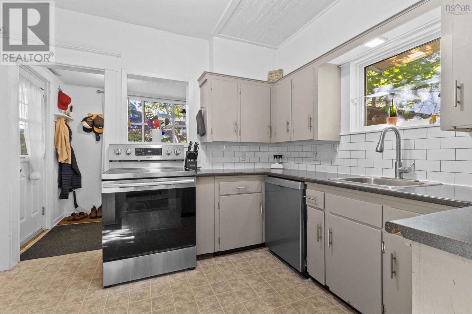 17 Balcomes Drive, Halifax, Nova Scotia  B3N 1H9 - Photo 13 - 202525332