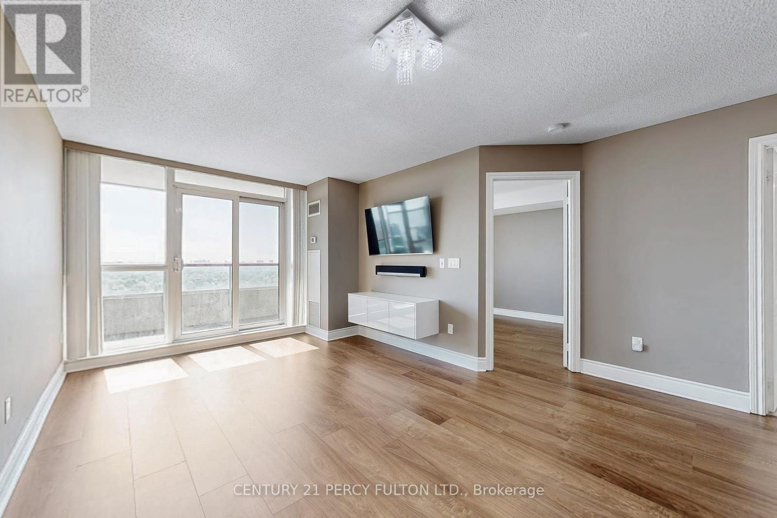 1910 - 50 Brian Harrison Way, Toronto, Ontario  M1P 5J4 - Photo 14 - E12450661