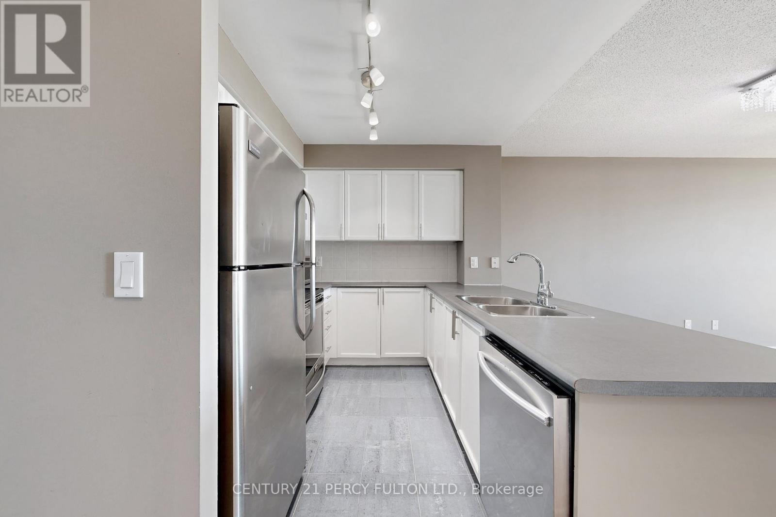 1910 - 50 Brian Harrison Way, Toronto, Ontario  M1P 5J4 - Photo 16 - E12450661