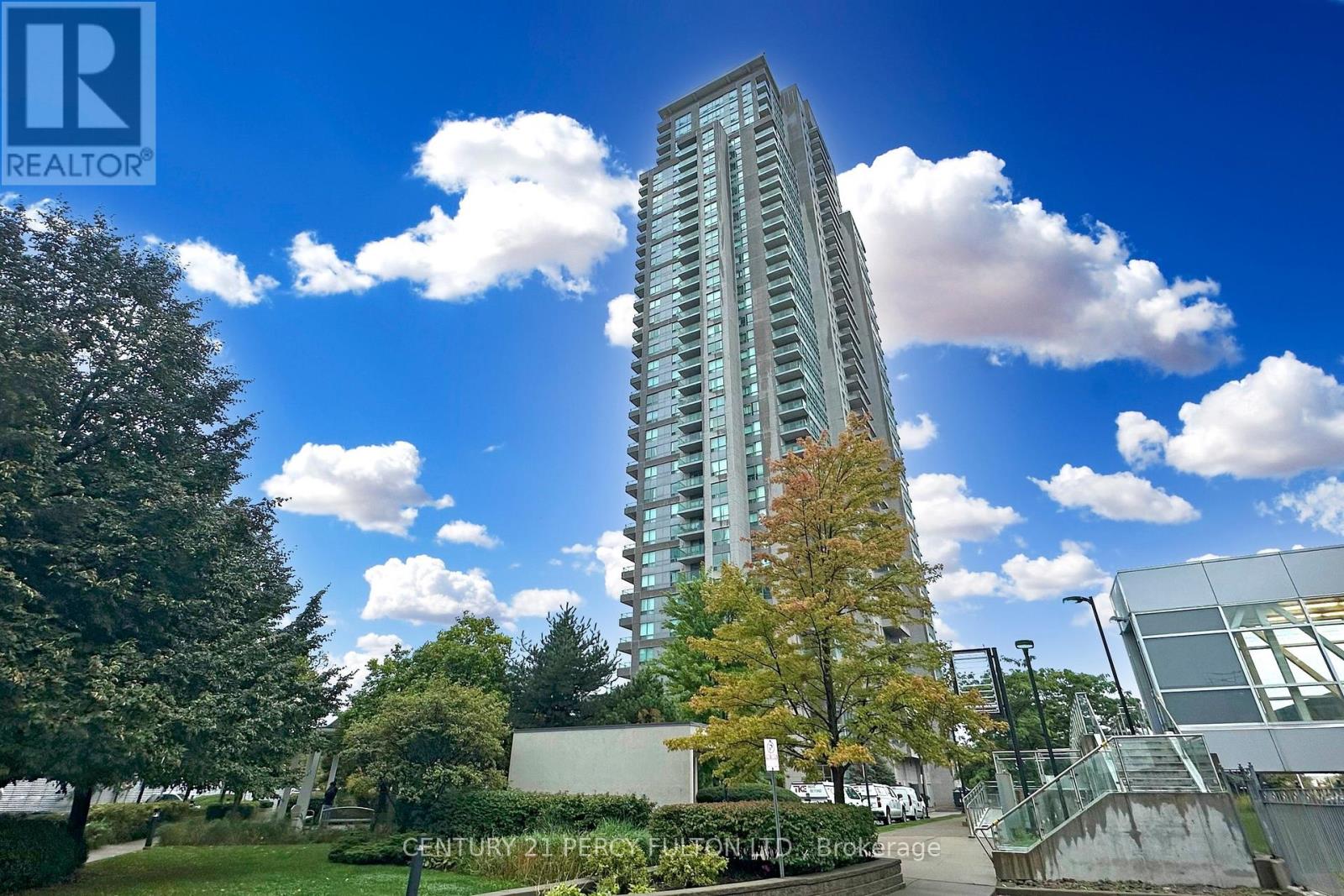 1910 - 50 Brian Harrison Way, Toronto, Ontario  M1P 5J4 - Photo 2 - E12450661