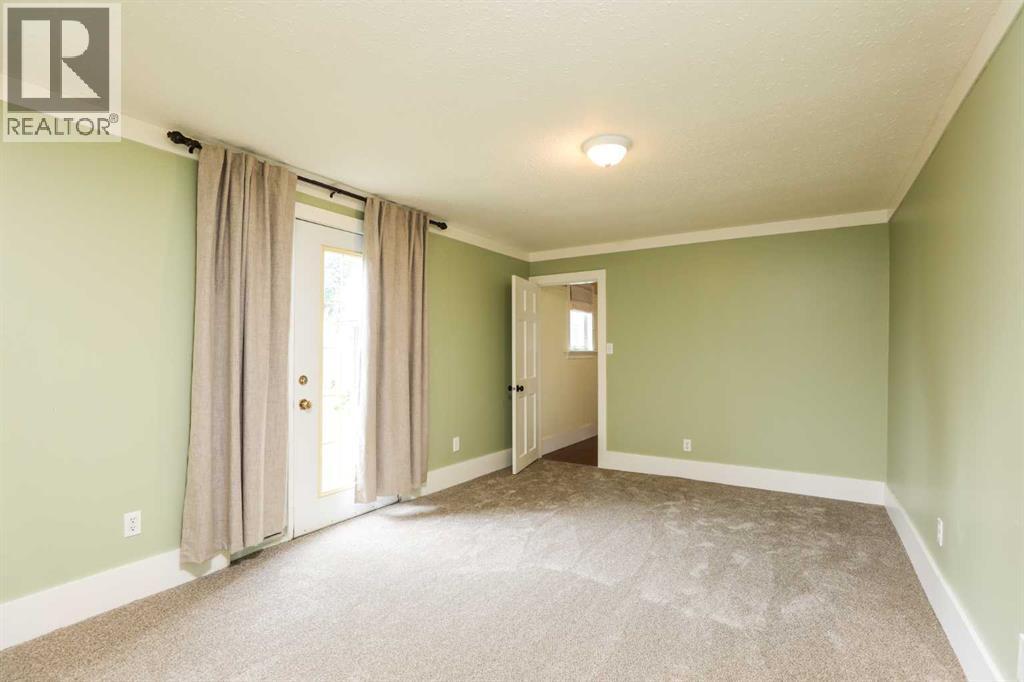 72 Broadway  S, Raymond, Alberta  T0K 2S0 - Photo 29 - A2245424
