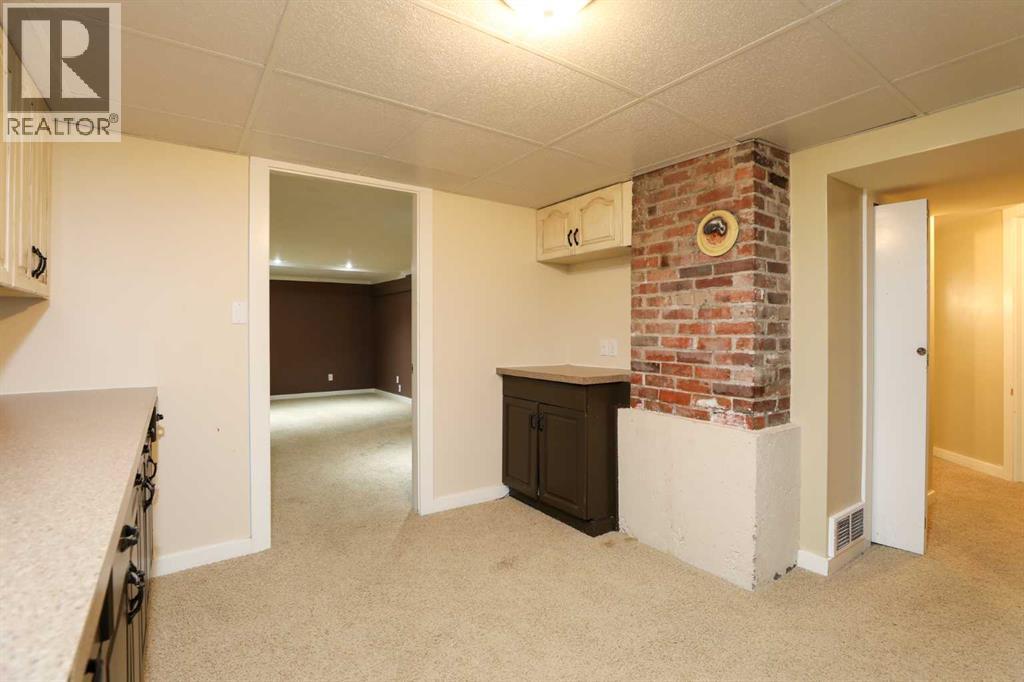 72 Broadway  S, Raymond, Alberta  T0K 2S0 - Photo 30 - A2245424