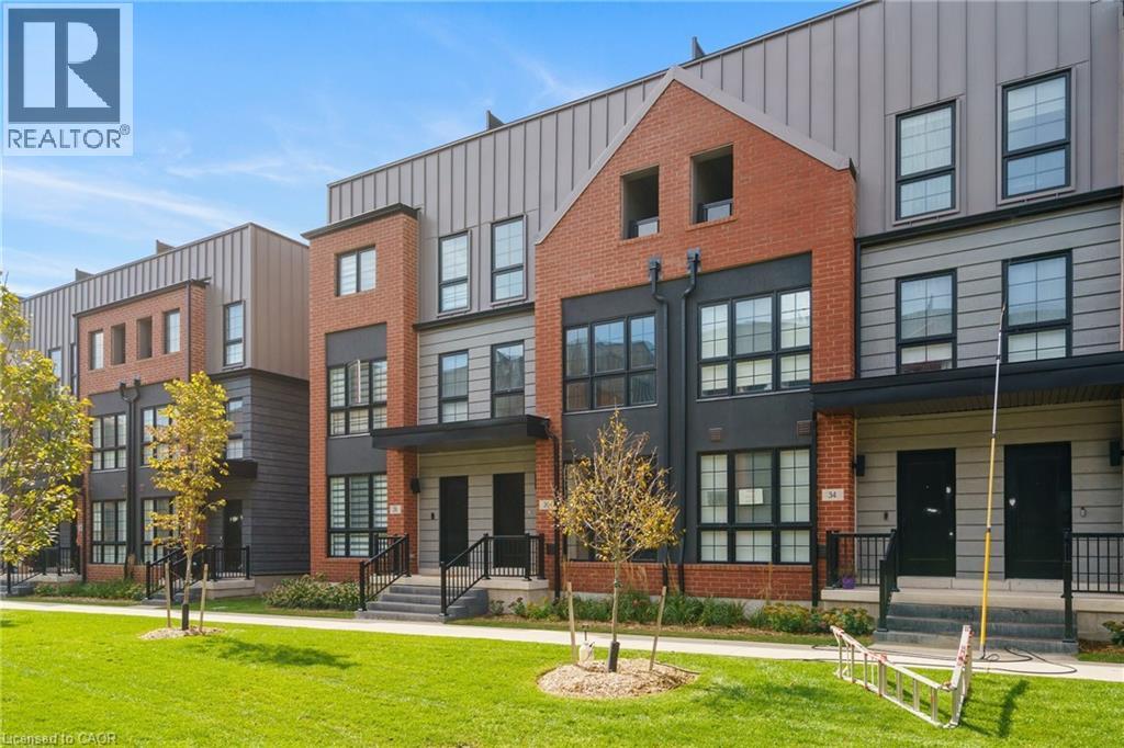 30 BURLEIGH Mews, Thornhill, Ontario