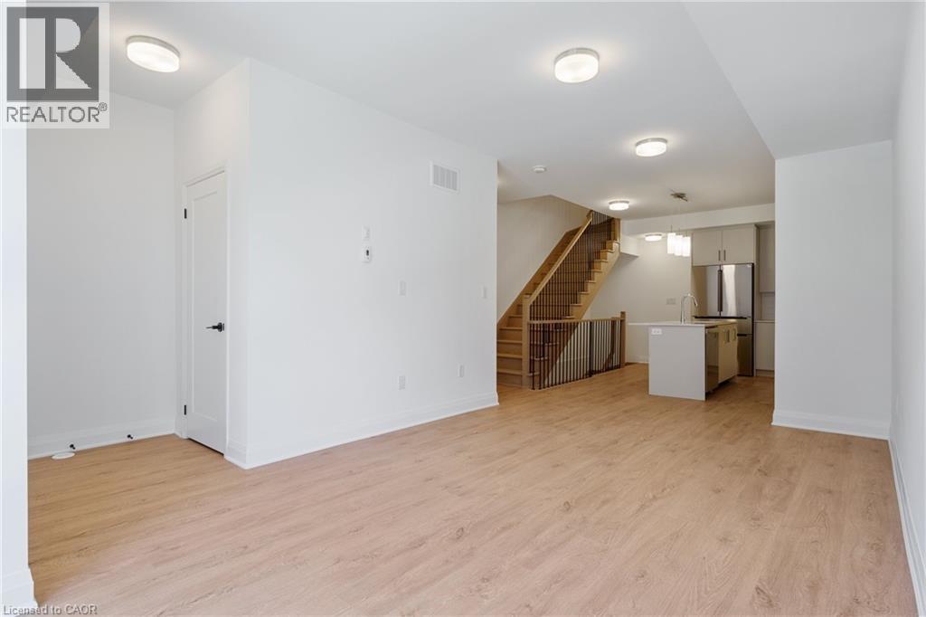 30 Burleigh Mews, Thornhill, Ontario  L4J 0M1 - Photo 3 - 40776927