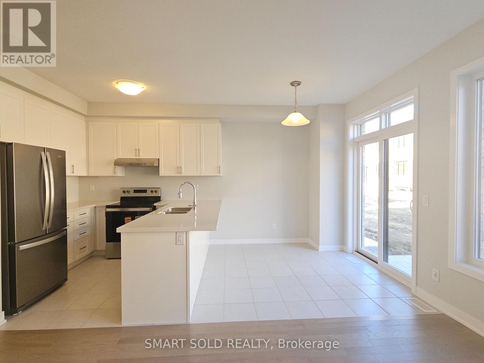 23 Freeman Williams Street, Markham, Ontario  L6C 3M7 - Photo 5 - N12444830