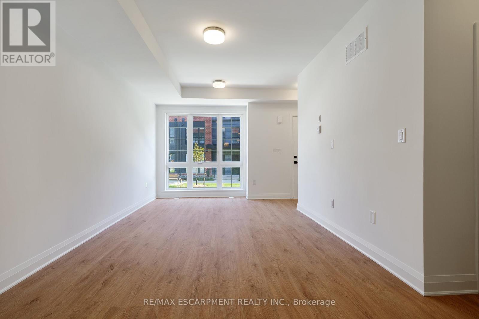 30 Burleigh Mews, Vaughan, Ontario  L4J 0M1 - Photo 17 - N12448303