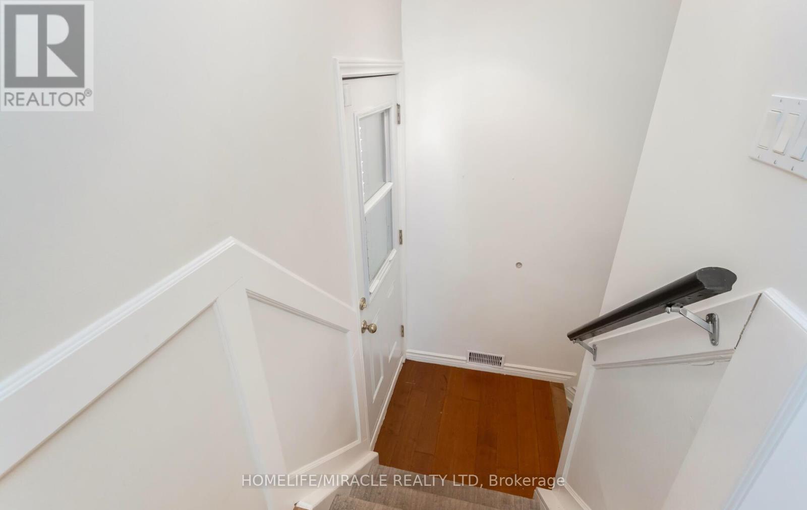 17 Kinsley Street, King, Ontario  L0G 1N0 - Photo 29 - N12449350