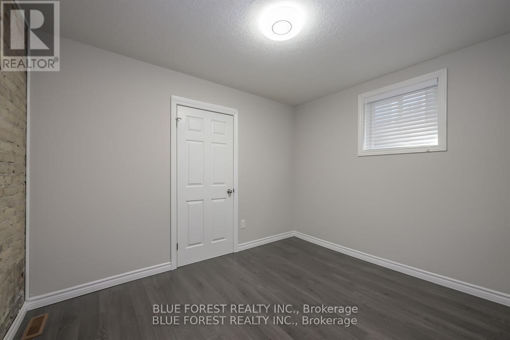 175 Sydenham Street, London East, Ontario  N6A 1W2 - Photo 10 - X12450720