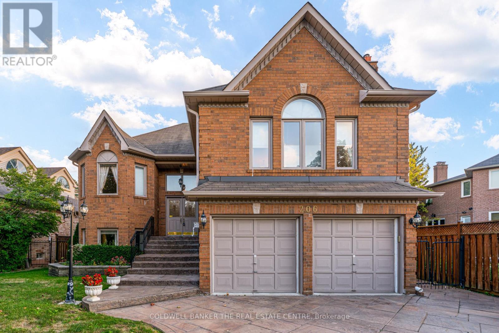 206 SHAFTSBURY AVENUE, Richmond Hill, Ontario