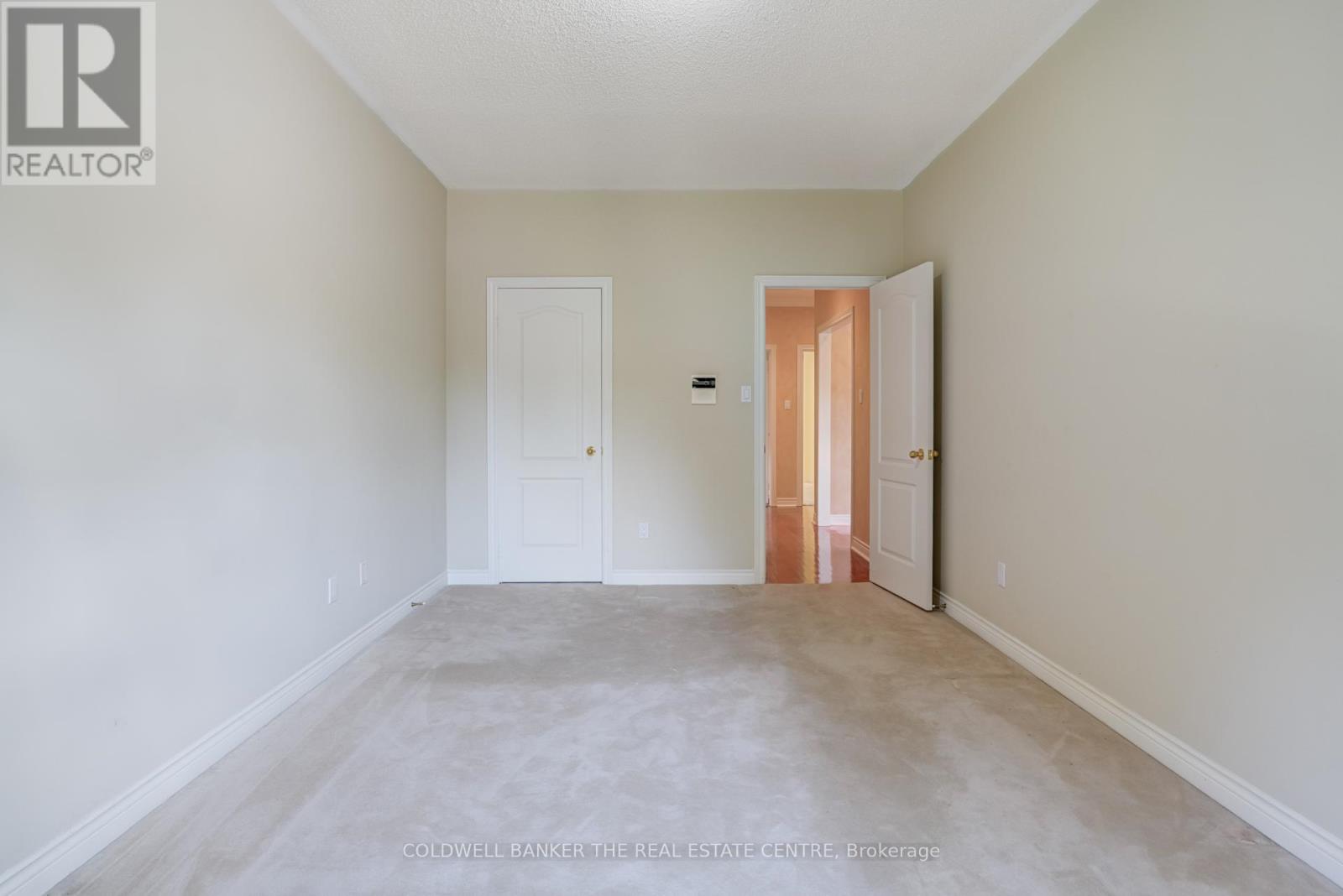 206 Shaftsbury Avenue, Richmond Hill, Ontario  L4C 0E8 - Photo 31 - N12450668
