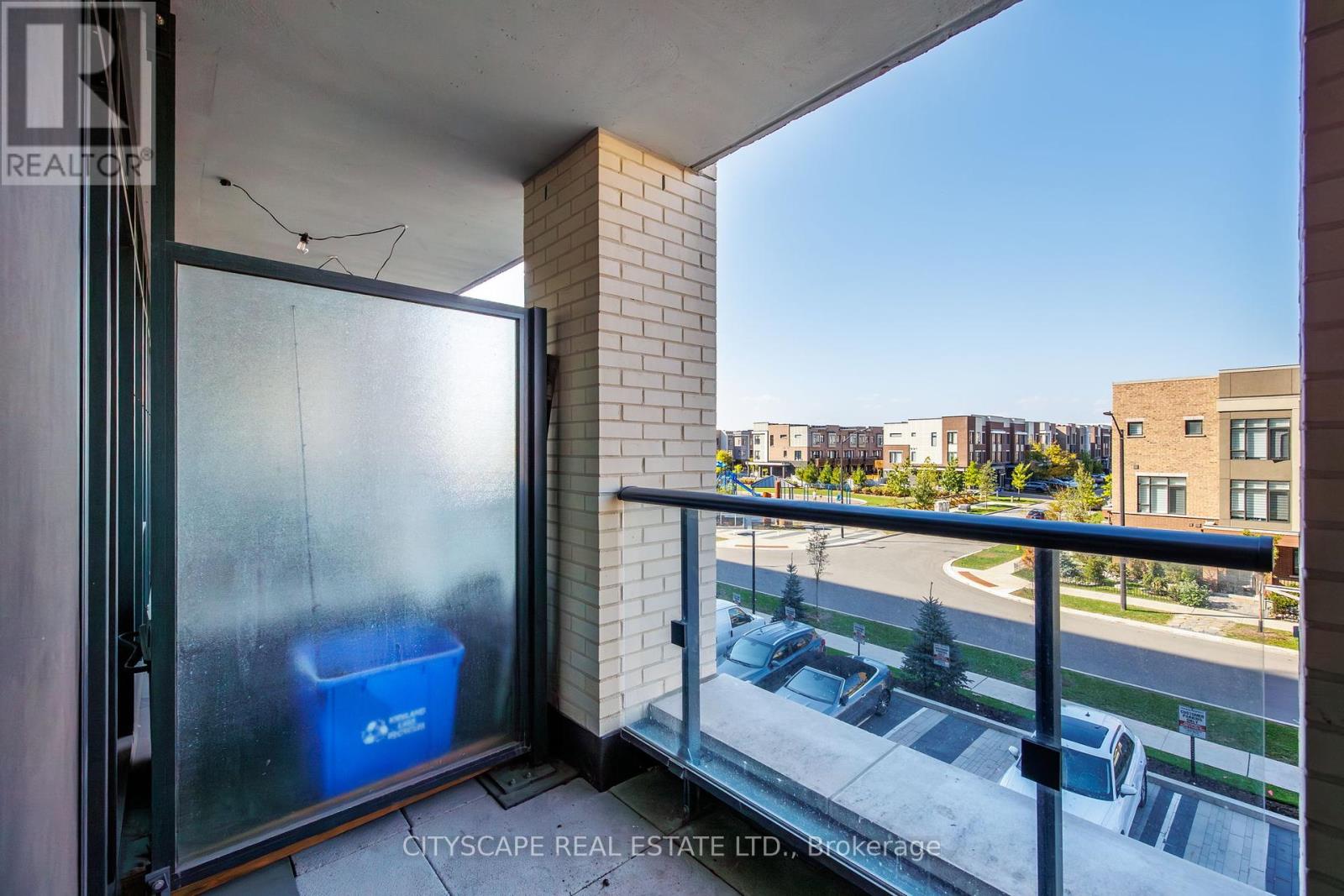 201 - 100 Eagle Rock Way, Vaughan, Ontario  L6A 5B9 - Photo 14 - N12450677