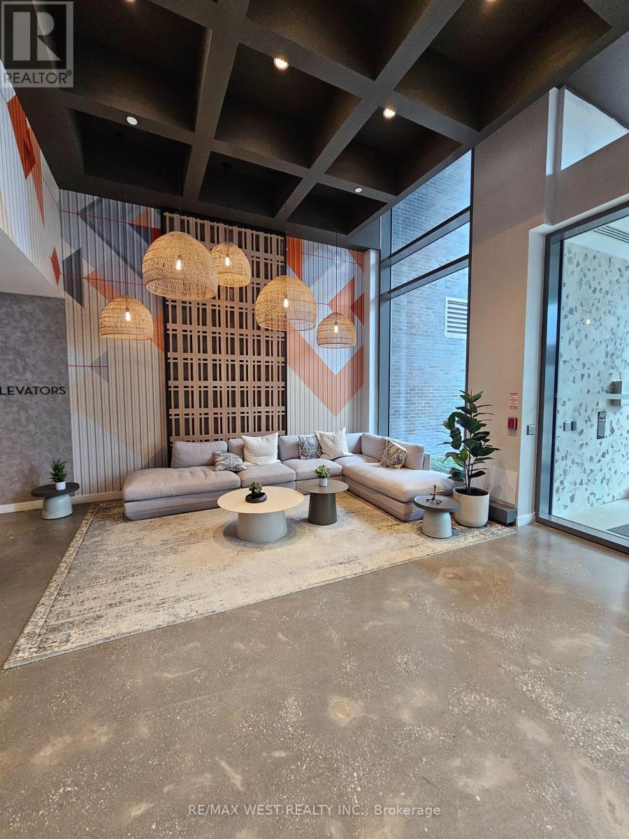 420 - 10 Abeja Street, Vaughan, Ontario  L4K 0R4 - Photo 2 - N12450679