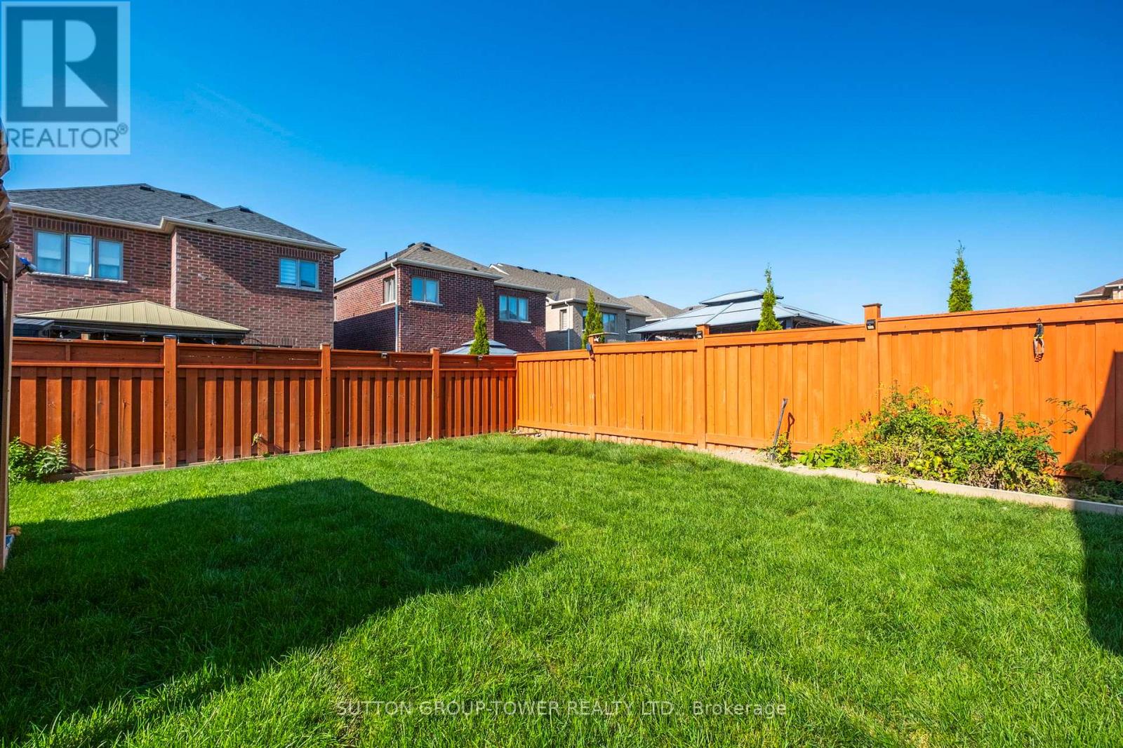 78 Romanelli Crescent, Bradford West Gwillimbury, Ontario  L3Z 0X7 - Photo 43 - N12450704