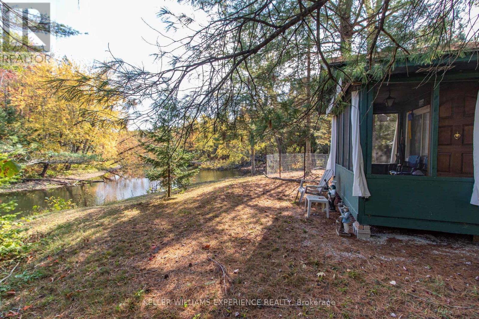 6519 Pioneer Village Lane, Ramara, Ontario  L0K 1W0 - Photo 20 - S12450646